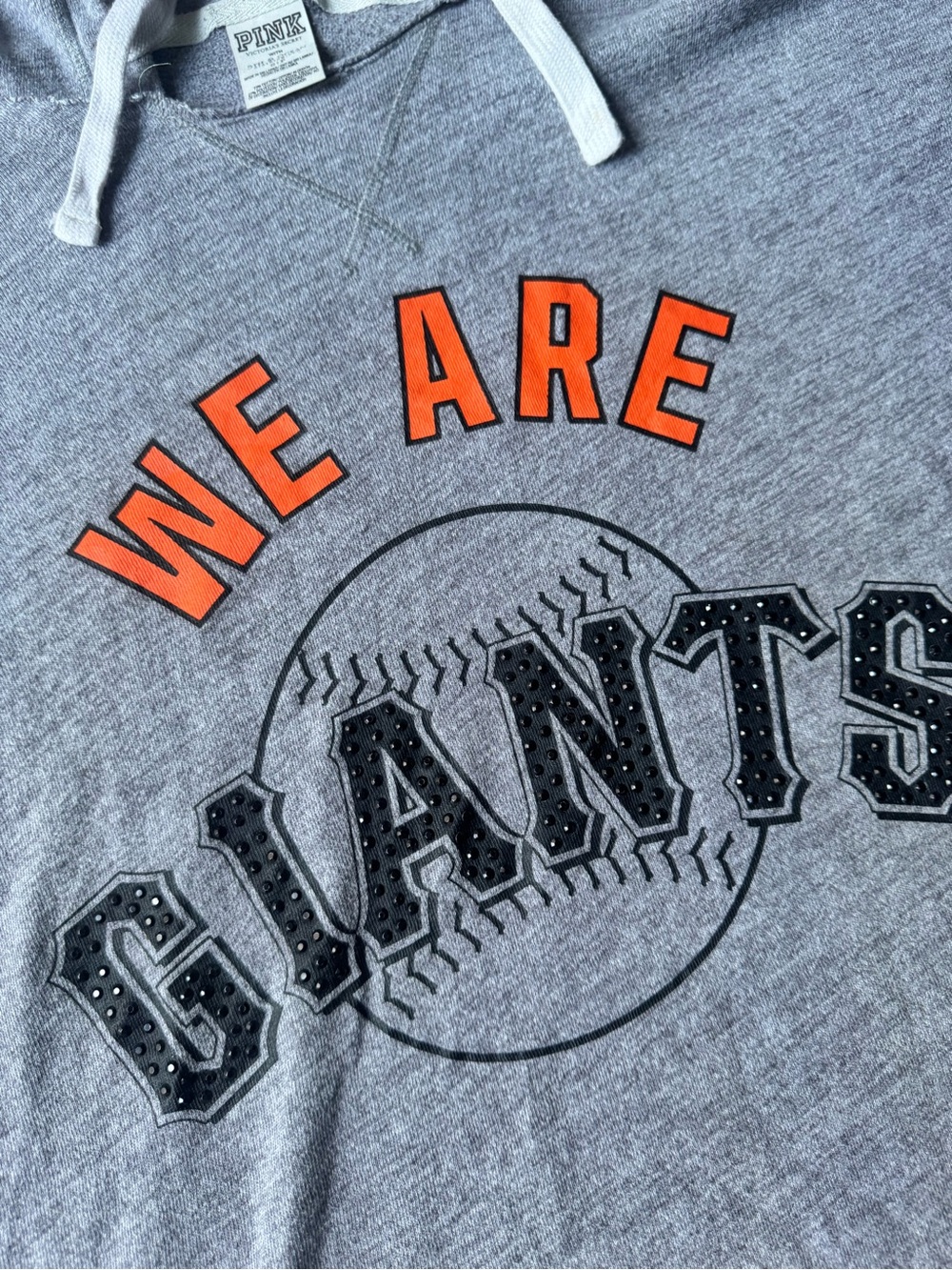 PINK by Victoria's Secret 'We Are Giants' Gray Hoodie SF Giants Baseball MLB - Picture 5 of 9